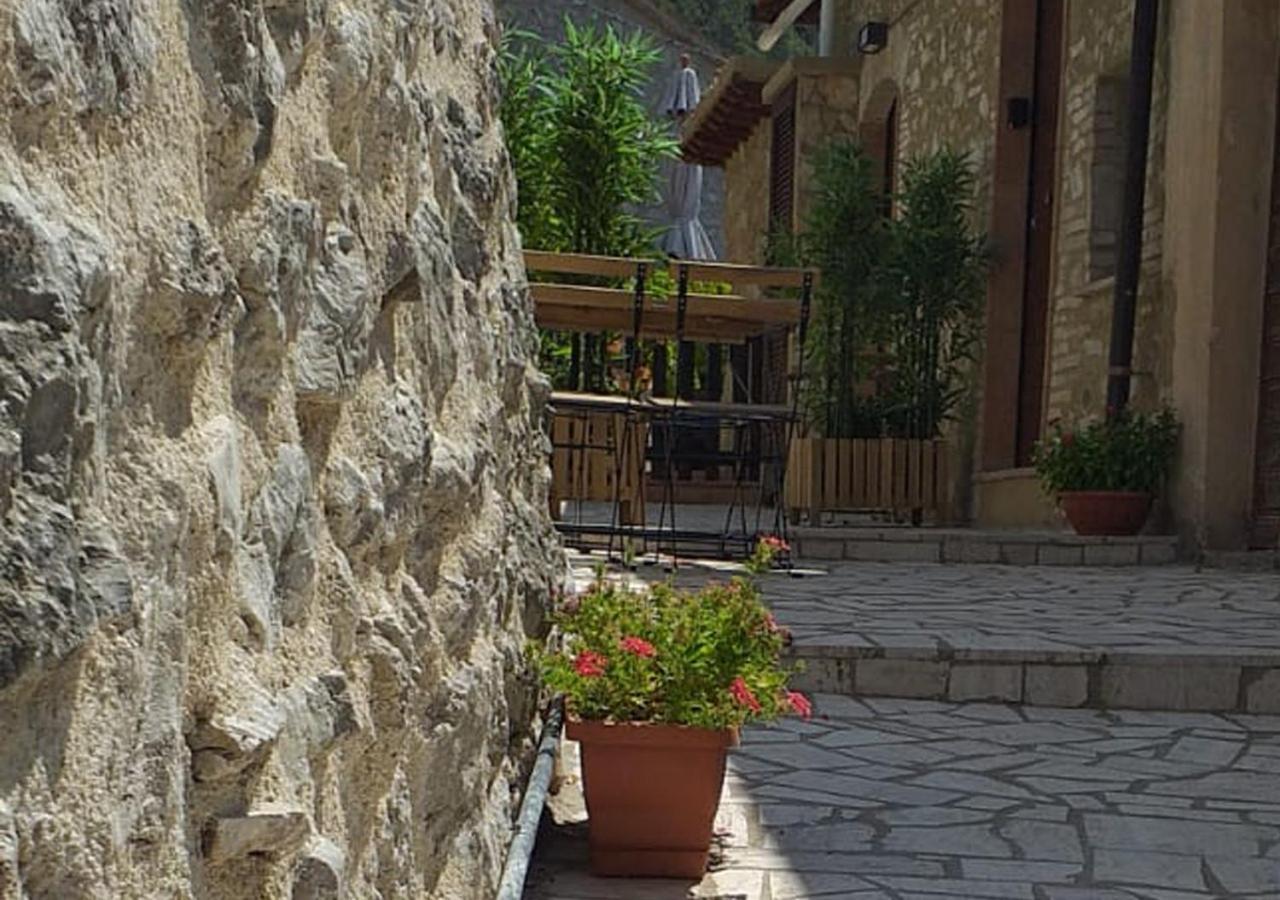 Alloggio Rurale Ferentillo Hotel Bagian luar foto